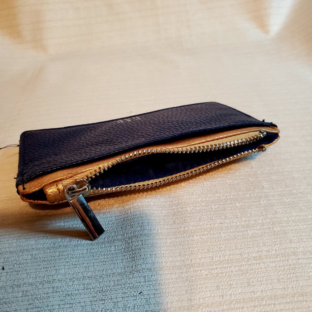 GAP wallet - Picture 4 of 4